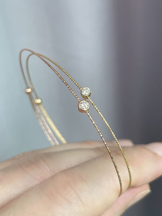 Milgrain / Le rond / Dainty Solitaire bangle
